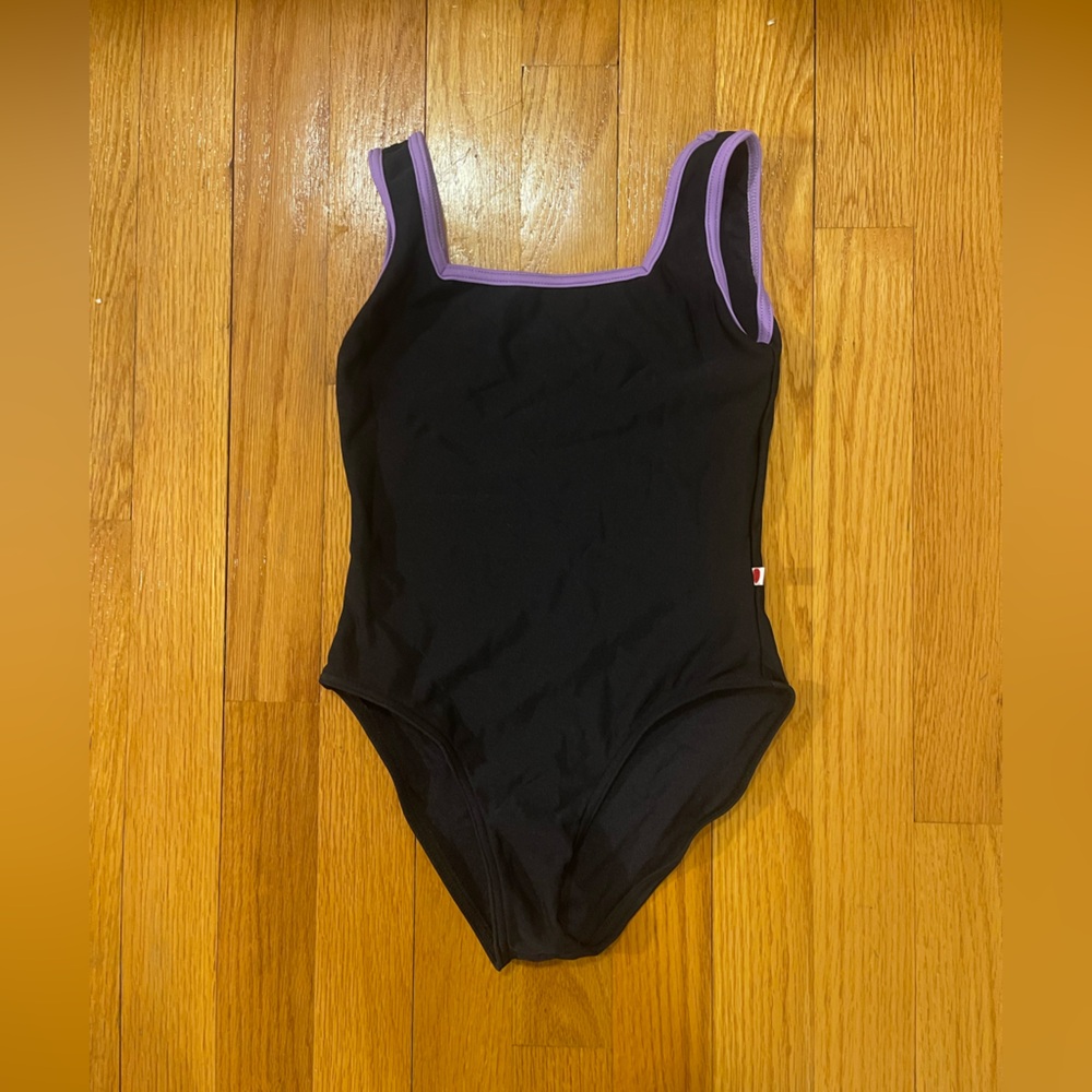 Yumiko Leotard Kids Marieke Size 12HC Fully Front Lined EUC